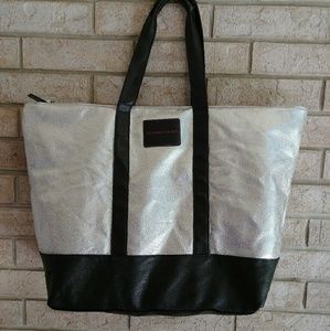 New! Limited Edition Victoria Secret Bag